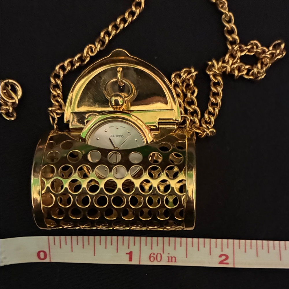 Pair of Gold Tone Pendant Necklaces with hidden (untested) watches - Picture 2 of 8